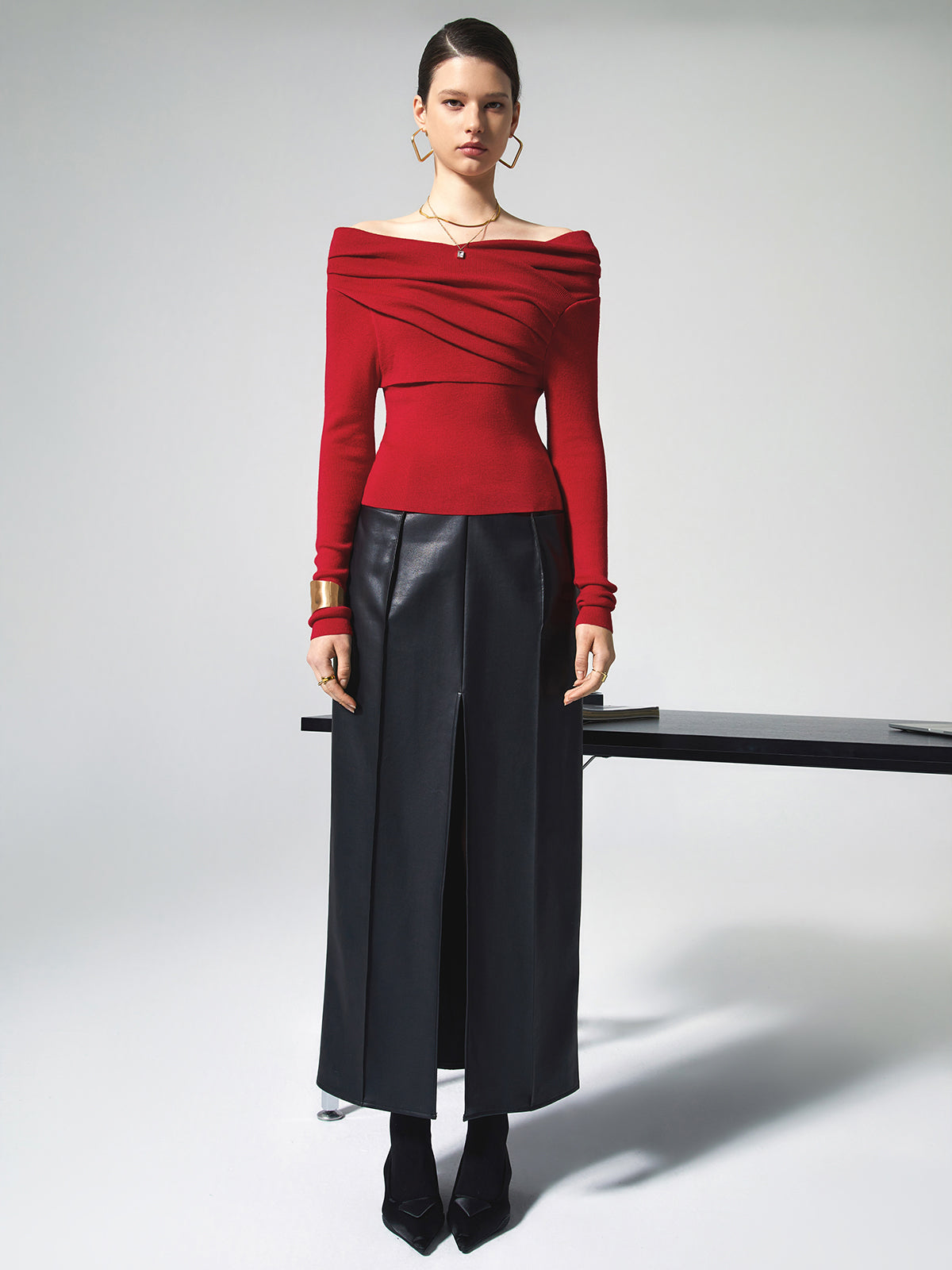 Chic Off Shoulder Long Sleeve Knit Top - Elegant Going Out Top for Casual Style 10
