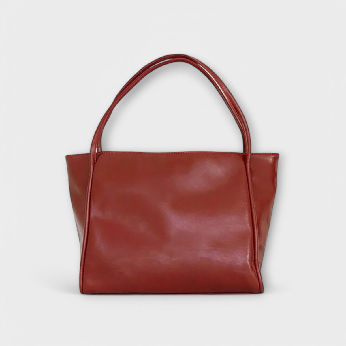 Freydis Handbag Spacious Minimalist Design with Comfortable Shoulder Straps 10