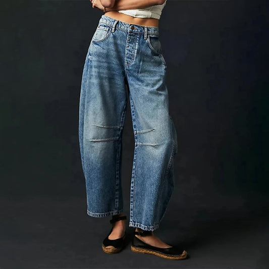 Olivia - High-Waist Baggy Jeans with Relaxed Fit and Barrel Leg Silhouette 1