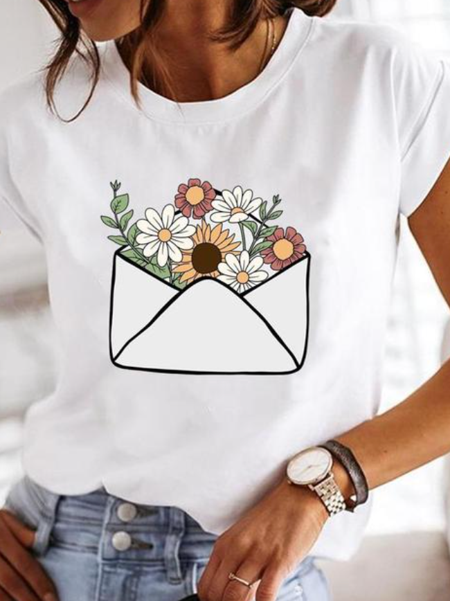 Anora | Women's Heart Print Crew Neck Short Sleeve Tee 3