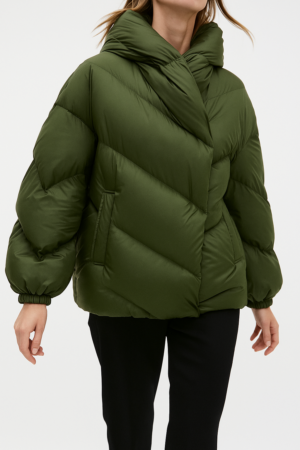 ArcticEdge Cropped Puffer Jacket - Lightweight Insulated Warmth with Adjustable Hood 8