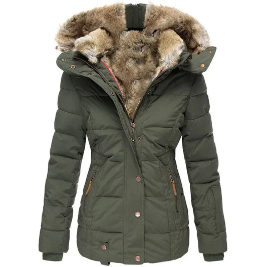 Catharina winter jacket in green, front view
