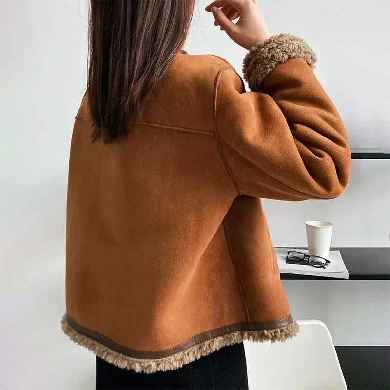 Women's oversized shearling-effect jacket with sherpa lining, additional photo