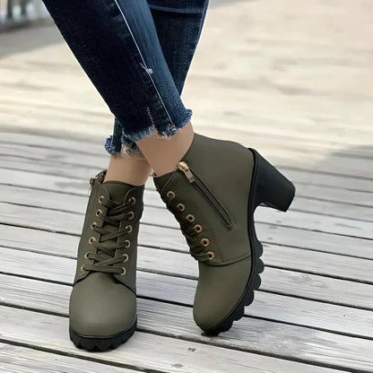 Green lace-up ankle boots, pair view