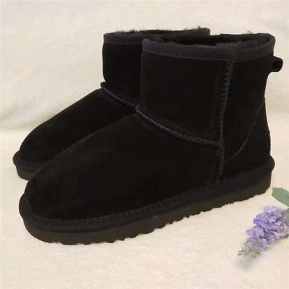 Black warm-lined ankle snow boots