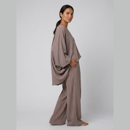 Chic Loungewear Set - Soft Polyester Matching Lounge Set with Batwing Sleeves 1