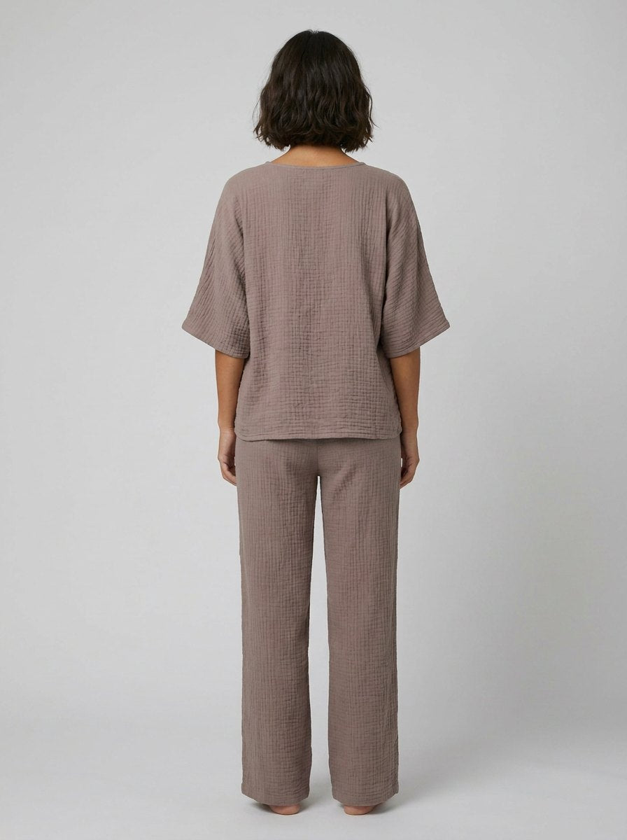 Chic Loungewear Set - Soft Polyester Matching Lounge Set with Batwing Sleeves 3