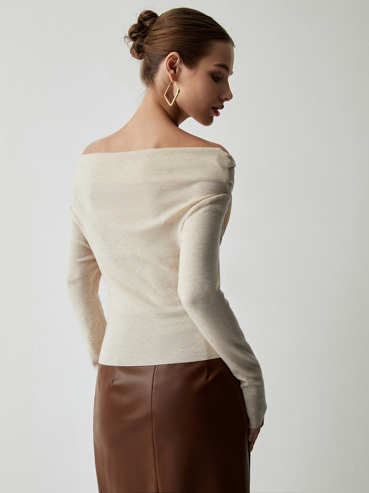 Chic Off Shoulder Long Sleeve Knit Top - Elegant Going Out Top for Casual Style 4