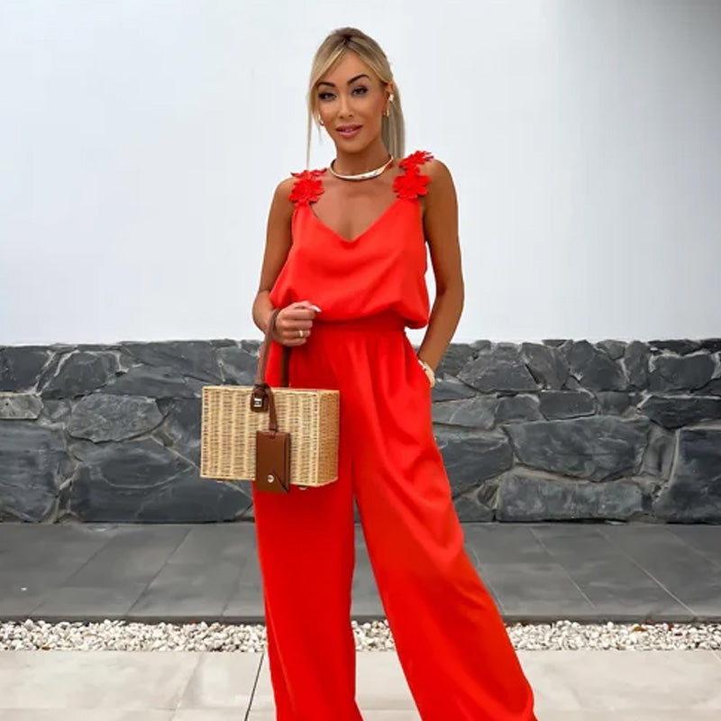Chic Summer - Soft Breathable Jumpsuit with V-Neck and Flowy Silhouette 8