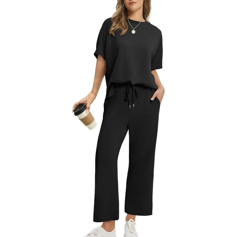 ComfortBlend - Women's 2 Piece Lounge Set with Oversized Top & Wide Leg Pants 2