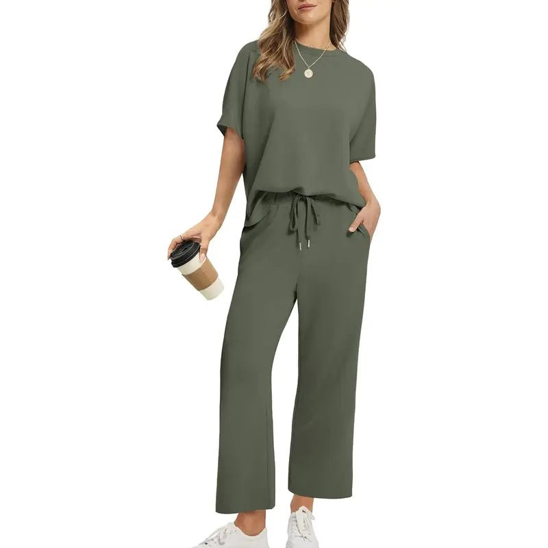 ComfortBlend - Women's 2 Piece Lounge Set with Oversized Top & Wide Leg Pants 6