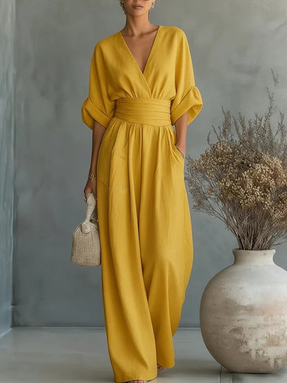 Elegant Jumpsuit with V-Neckline and Wide Legs for Chic Style 6