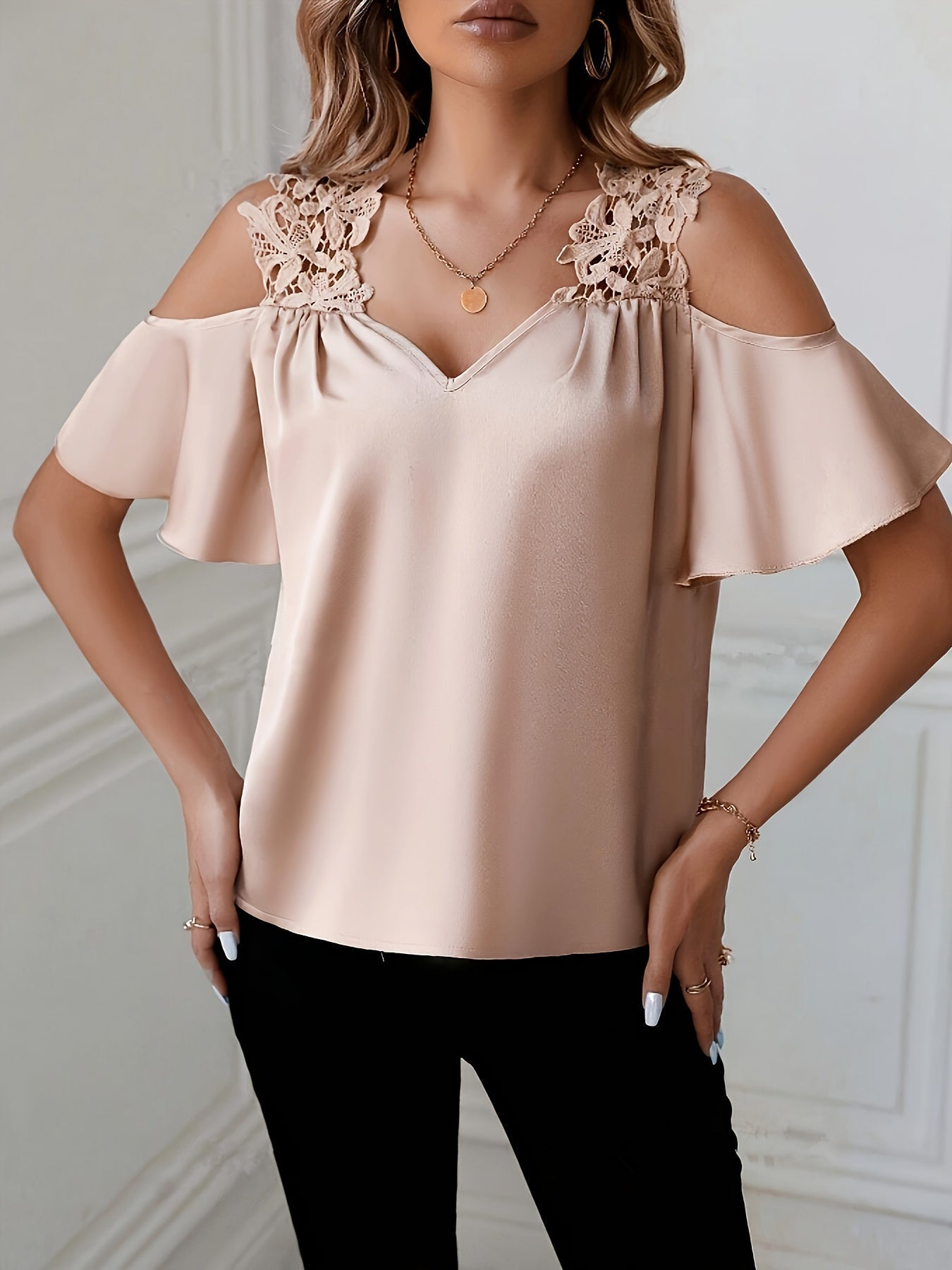 Elegant Off-the-Shoulder Blouse with Lace Details - Lightweight & Versatile 8