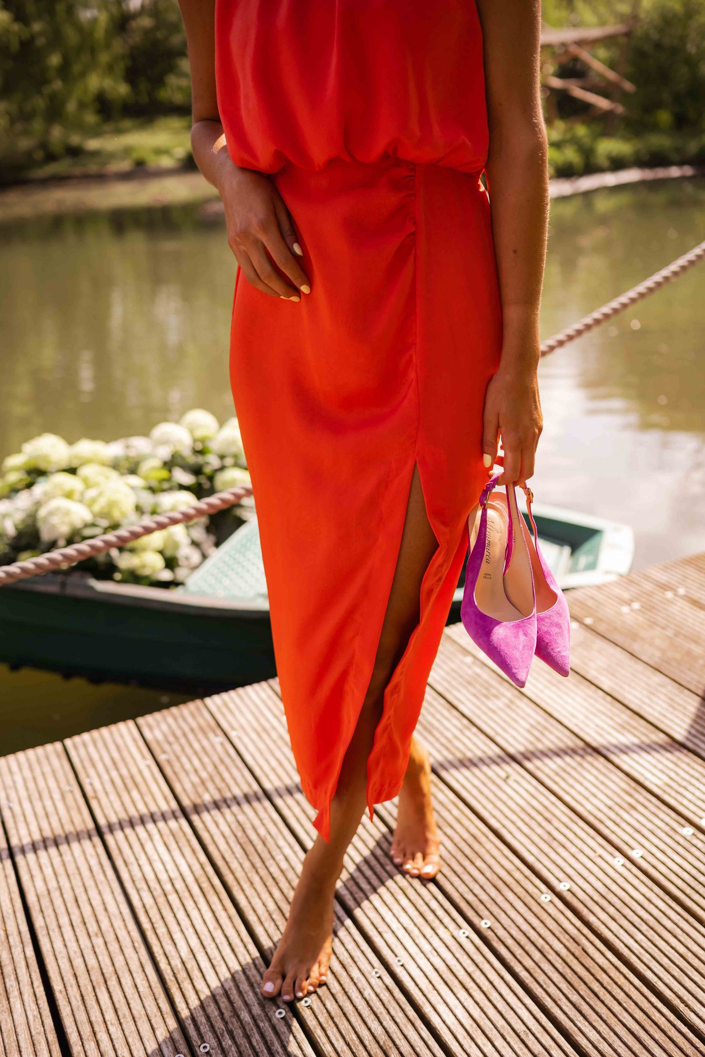Elegant Sleeveless Midi Dress - Soft Fabric, High Neckline, Side Slit, Perfect for Summer Parties and Cocktail Events 8