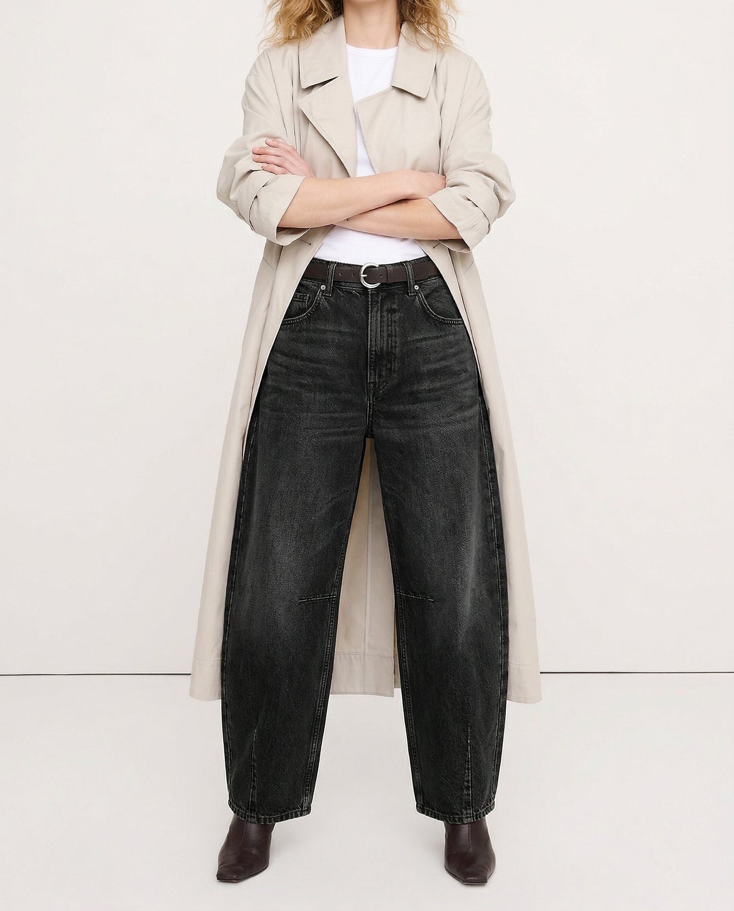 Everly Barrel-Leg Denims 5