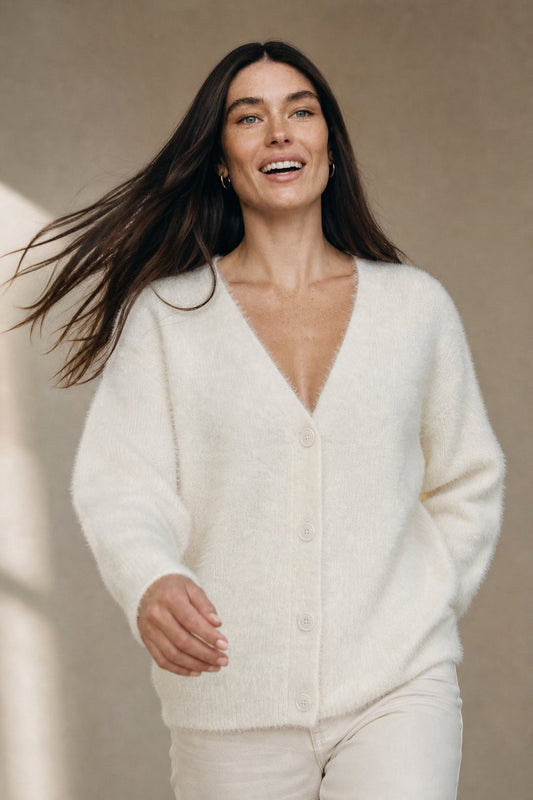 Hässleholm - Oversized Faux Cashmere Cardigan Sweater for Cozy Comfort 0