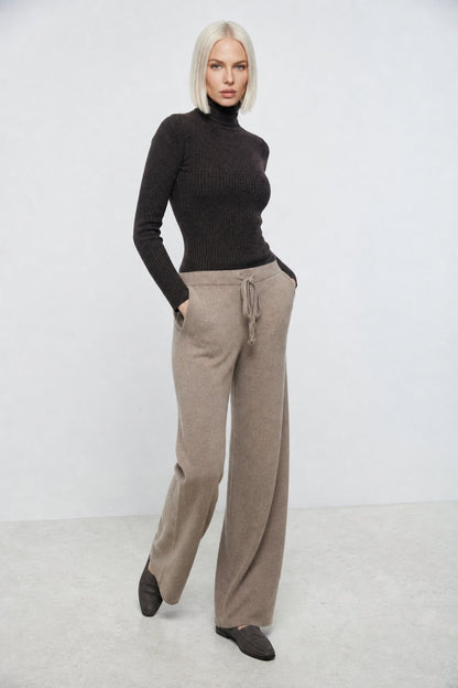 Hässleholm Sweats High-Waist Loose Fit Pants with Adjustable Elastic Waist and Warm Fabric Blend 0