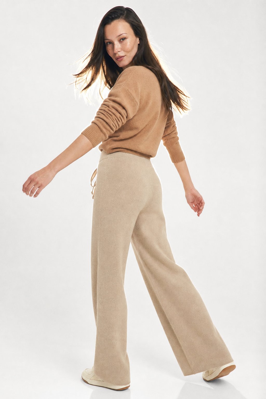 Hässleholm Sweats High-Waist Loose Fit Pants with Adjustable Elastic Waist and Warm Fabric Blend 8