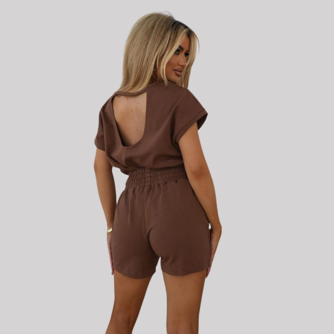 La Blanche - Relaxed-Fit Lounge Set with Soft Fabric & Drawstring Shorts 4