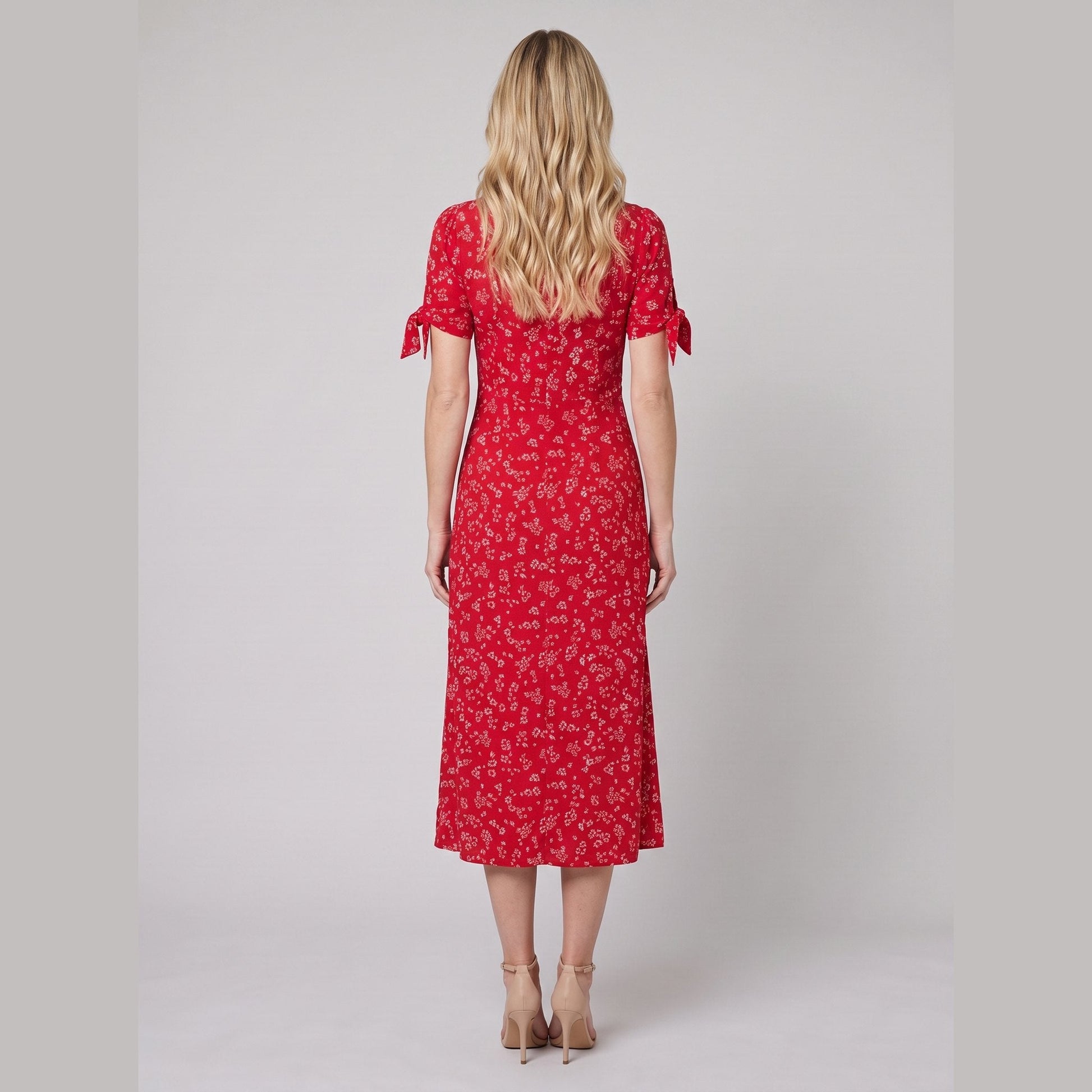 Liora Floral Print Midi Dress - Slim Fit V-Neck, Buttoned Front, Perfect for Weddings and Summer Events 3