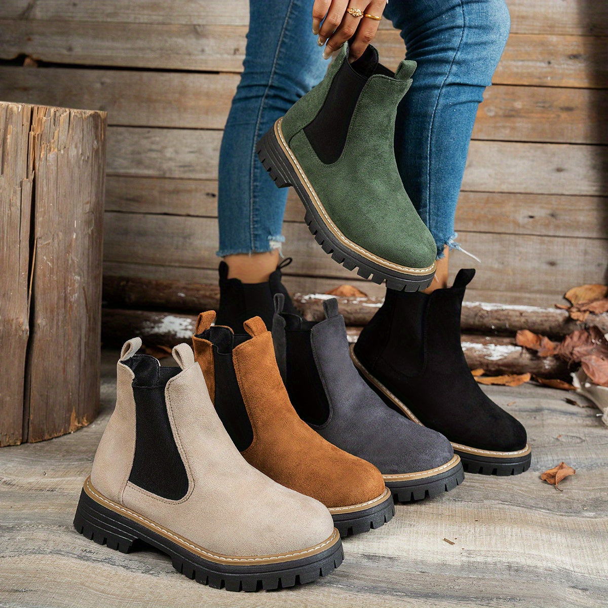 Mehetabel - Chelsea Platform Ankle Boots with Lug Sole and Slip-On Design 2