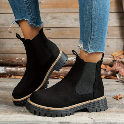 Mehetabel - Chelsea Platform Ankle Boots with Lug Sole and Slip-On Design 4