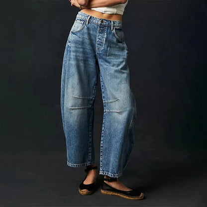 Olivia - High-Waist Baggy Jeans with Relaxed Fit and Barrel Leg Silhouette 1