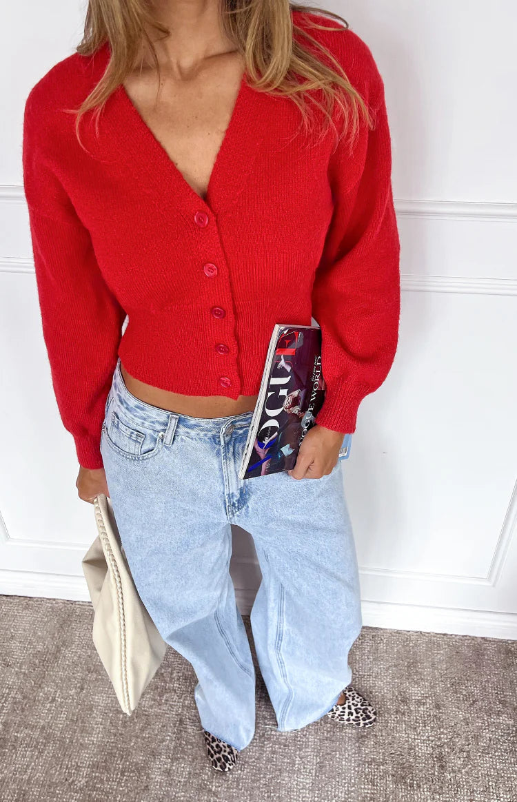 Oversized Knit Cardigan Sweater with Button Front and V-Neck for Cozy Style 4