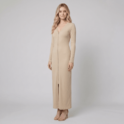 RetroSport - Long Sleeve Maxi Dress with Sporty Knit Fabric and V-Neck Design 1