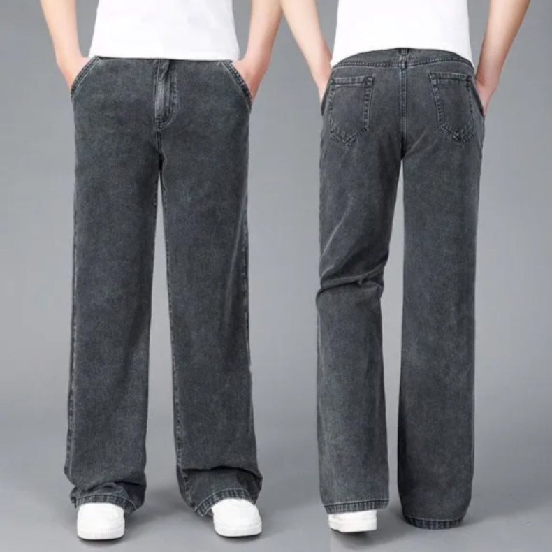 Roberto Russo - Premium Denim Bootcut Jeans with Relaxed Fit & Retro Charm 4