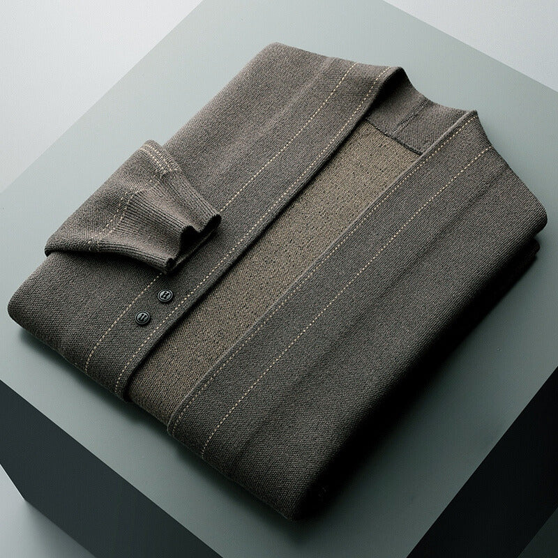 Roberto Russo - Wool Cardigan Sweater with Classic Plaid Pattern for Cozy Layering 4