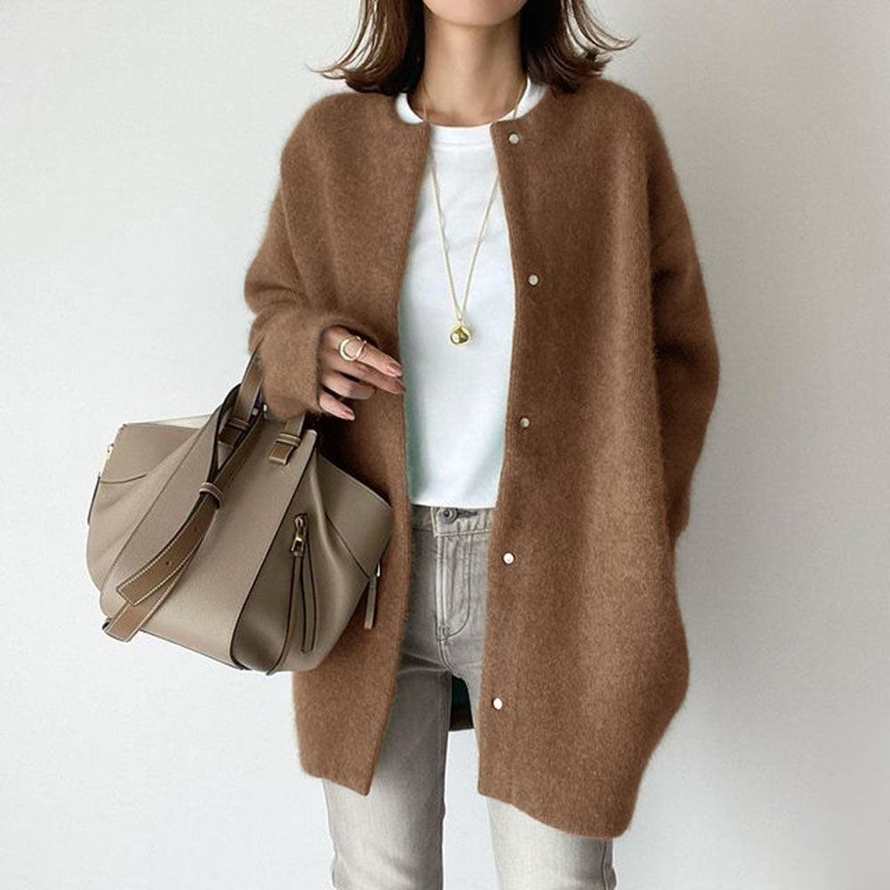 Sofia Amoretti - Soft Wool Cardigan Sweater with Suede Accents & Relaxed Fit 1