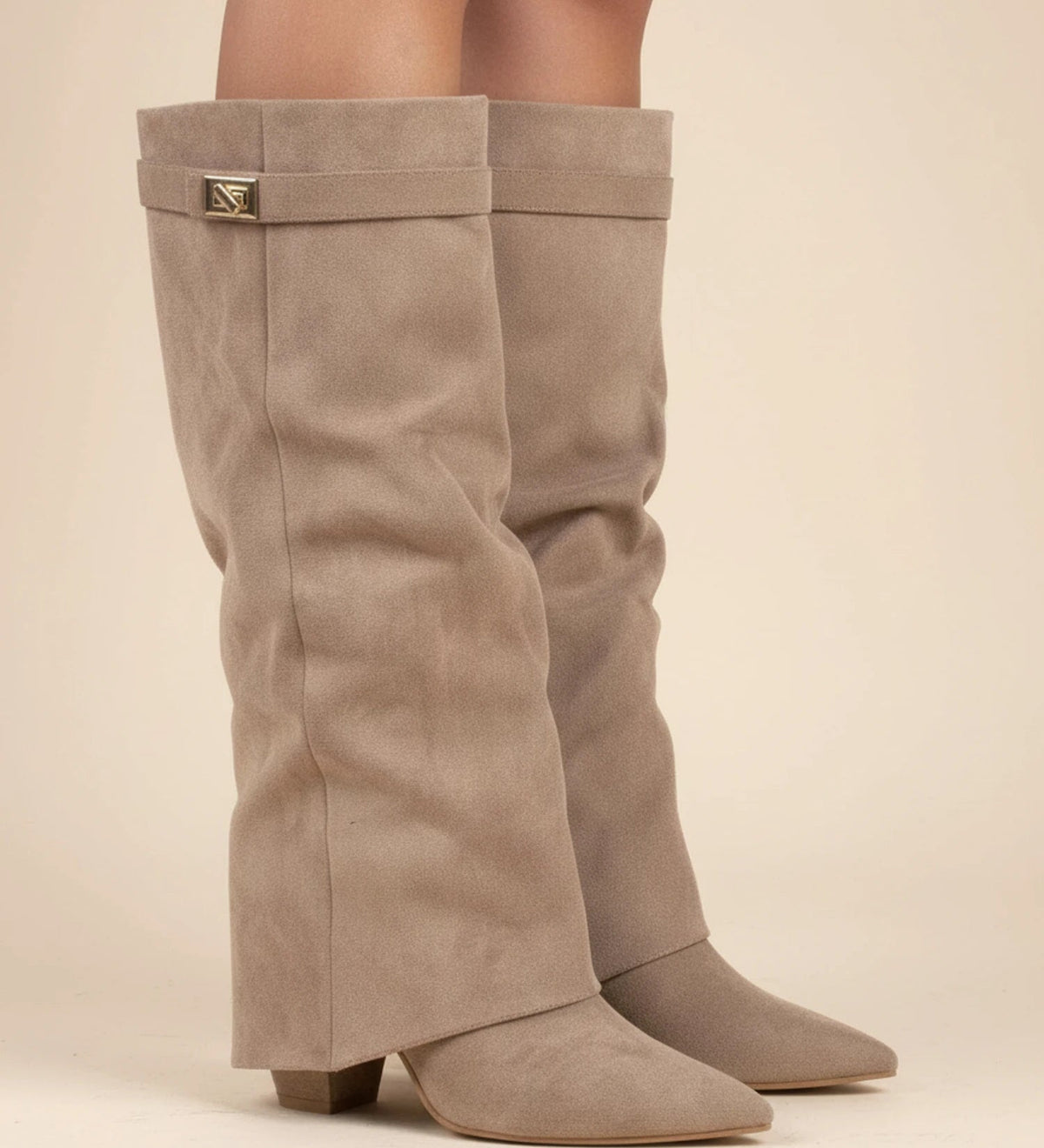 UrbanStep Black Knee High Boots - Slouch Fit, Pointed Toe, Buckle Detail 0