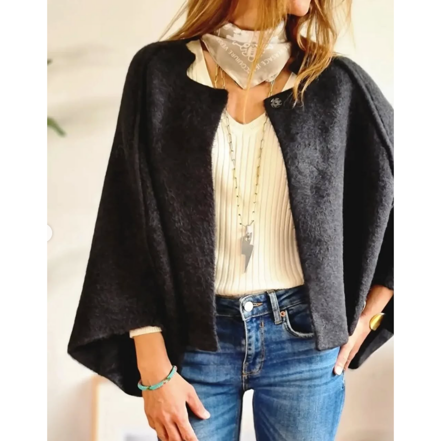 Veloura Women's Coat - Elegant Winter Coat with Timeless Charm & Warmth 7