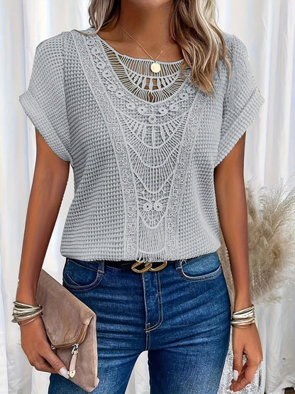 Women's Blouse with Decorative Crochet-Style Neckline Detail 5