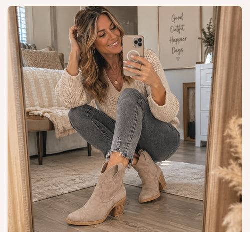 Suede ankle boots with a western cutout